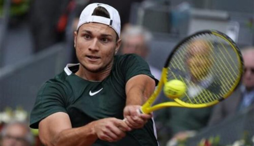 Snažan otpor Kecmanovića, ali Nadal ide dalje