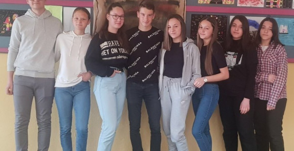 Čudo neviđeno: U srbačkoj školi četiri para blizanaca