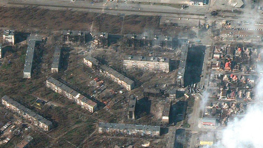 Спасено више од 300 цивила из челичане "Азовстал"