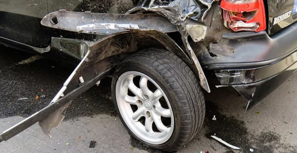U sudaru u Nišu povrijeđeno pet osoba, troje teže