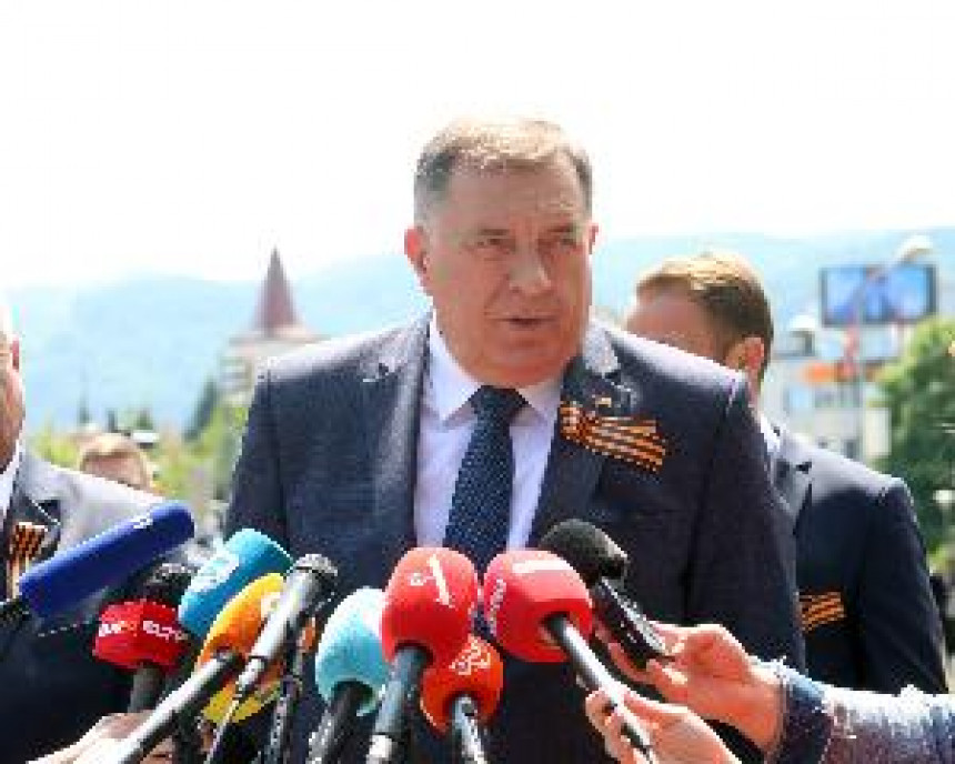 Dodik saopštio: Uprkos Sarajevu biću kandidat