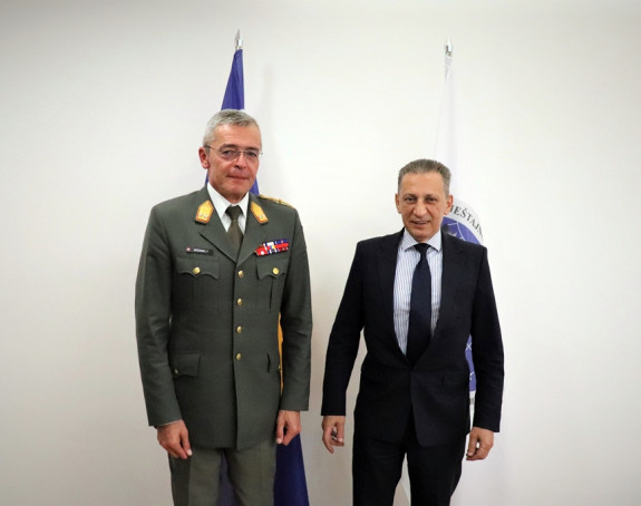 Komandant EUFOR u BiH razgovarao sa direktorom OBA