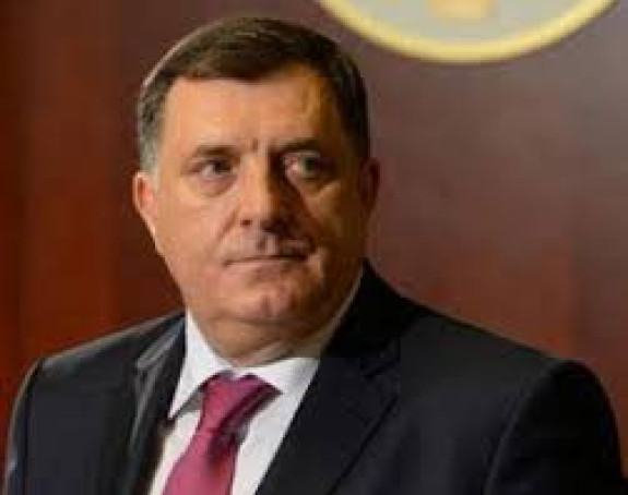 Dodik otputovao na "mrski Zapad", mijenja Tegeltiju