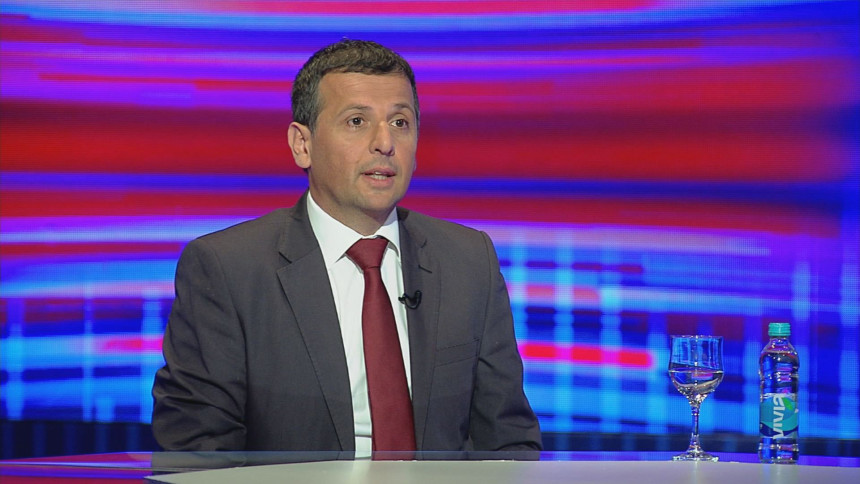 "Dodik igra kako Zapad svira, njegovi ljudi se sastaju sa strancima u ambasadama"