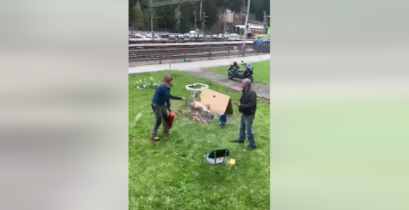 Švajcarac ugasio ražanj sa jagnjetom Bosancu! (VIDEO)
