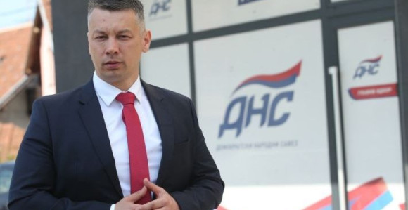 Nešić nezadovoljan Dodikovom pomoći od 100 KM narodu