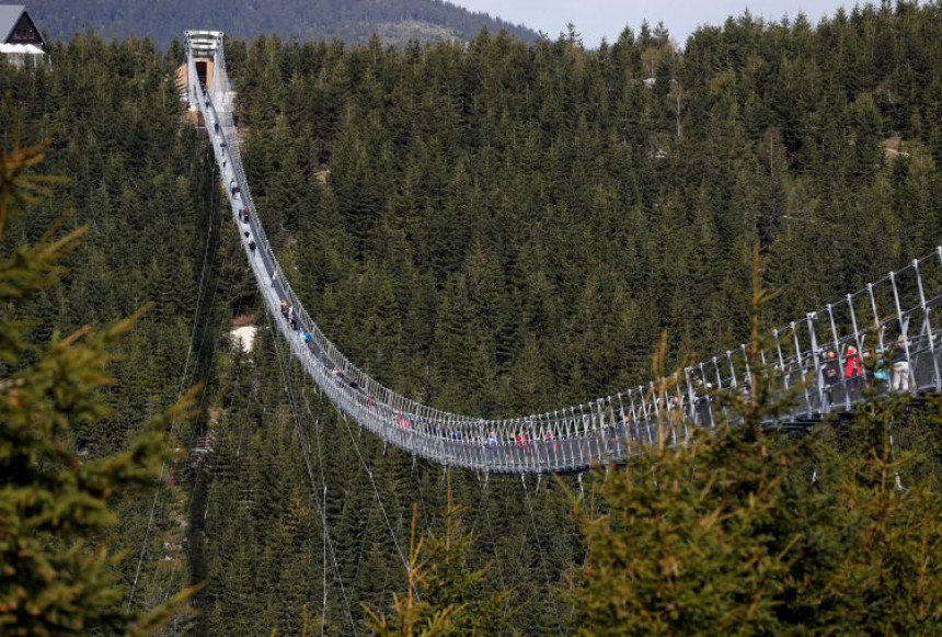 Češka otvorila najduži viseći most na svijetu
