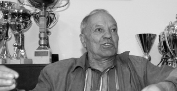Preminuo legendarni fudbaler Crvene zvezde