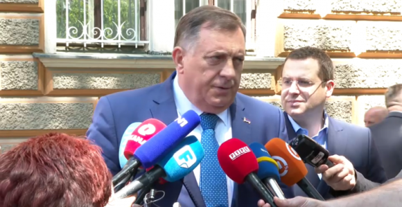 Dodik zatražio smjenu Šefika Džaferovića