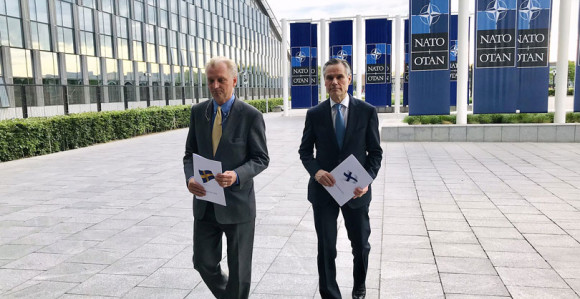 Švedska i Finska predali zahtjeve za članstvo u NATO