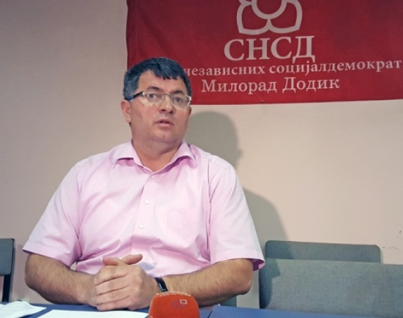 Dodikova mladež ušla u obračun sa Kalabićem