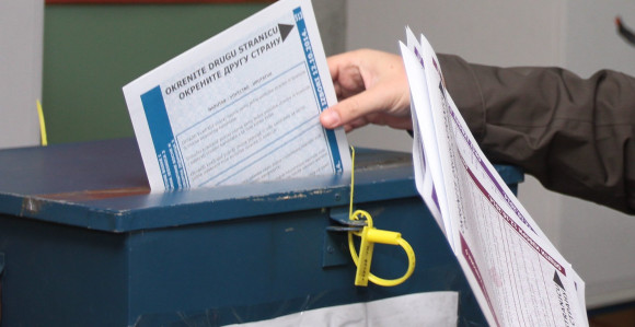 Šmit poručio: Izbori u BiH moraju biti održani