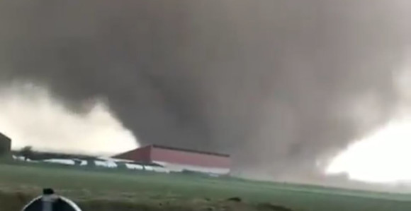 Tornado poharao dijelove Njemačke, 50 povrijeđenih