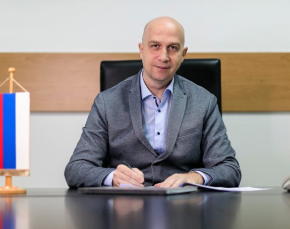 I ovo je moguće u Vladi Srpske: Rukovodio upravom bez rješenja