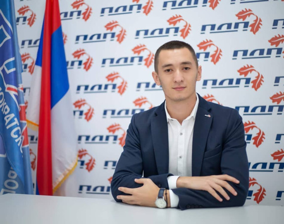 Mladima ne trebaju mrvice i predizbornih 100 KM, nego da dobro žive u Srpskoj