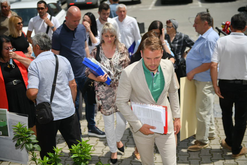 Predate urgencije tužiocima u vezi ranijih predmeta