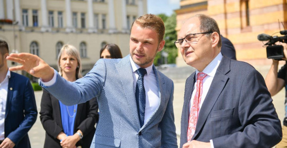 Otkrivamo šta je pozadina napada na Stanivukovića