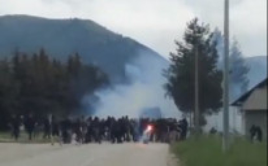 Potukli se navijači Borca i Želje, ima povrijeđenih