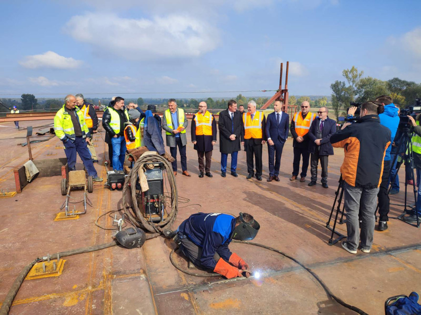 Most se završava danas, ali još nije za upotrebu?!