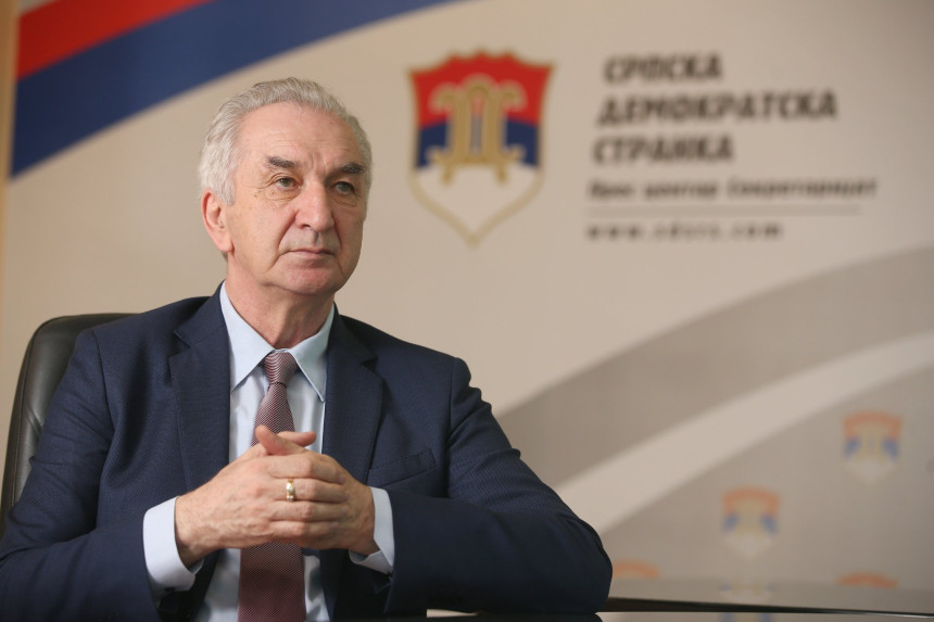 Patriotizam na sreću ne mjeri Željka Cvijanović, a ni SNSD!