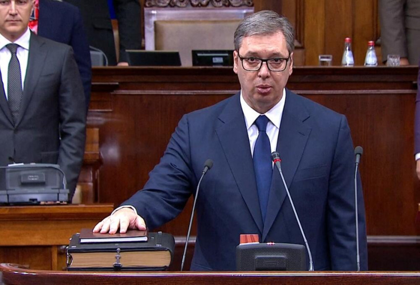 Predsjednik Srbije Aleksandar Vučić položio zakletvu