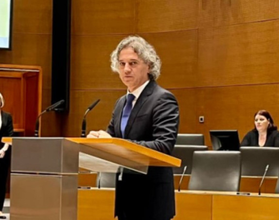 SLO: Skupština potvrdila novu Vladu Roberta Goloba