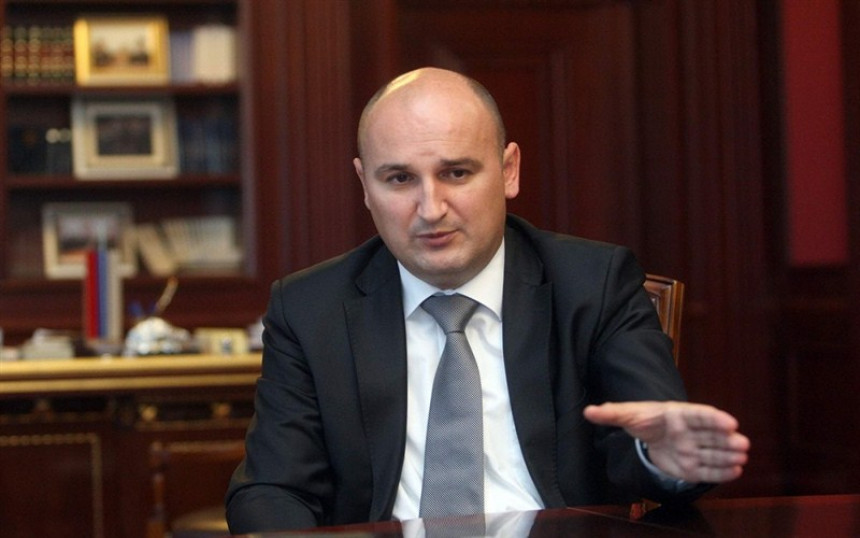 Бившег премијера Српске принудно доводе на суђење