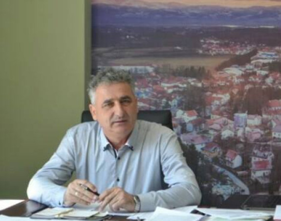 "U Mostaru zarade platu, u Nevesinju troše, to je okej"