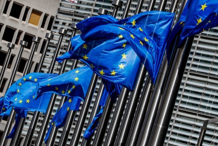 Потрес у ЕУ: Пала влада – иза свега стоји Русија?