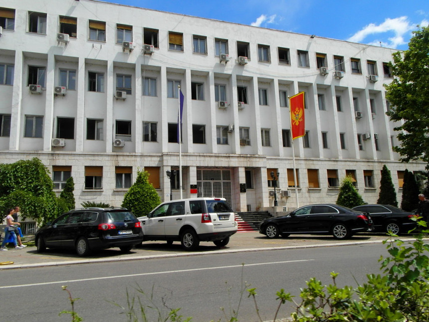 Zabrana Lavrovu u skladu sa odlukom o sankcijama