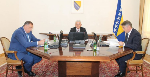 Заказана сједница Предсједништва, чека се буџет