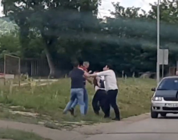 Banjaluka: Žestoka tuča zaustavila saobraćaj (VIDEO)