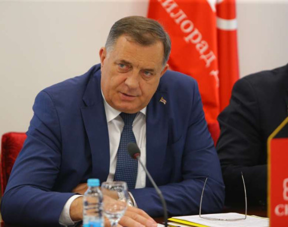 Milorad Dodik povukao vitalni nacionalni interes