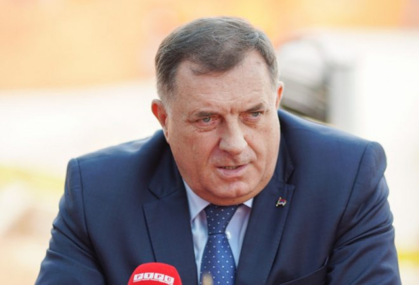 Dodik otkazao put u Grčku, rečeno mu da nije poželjan