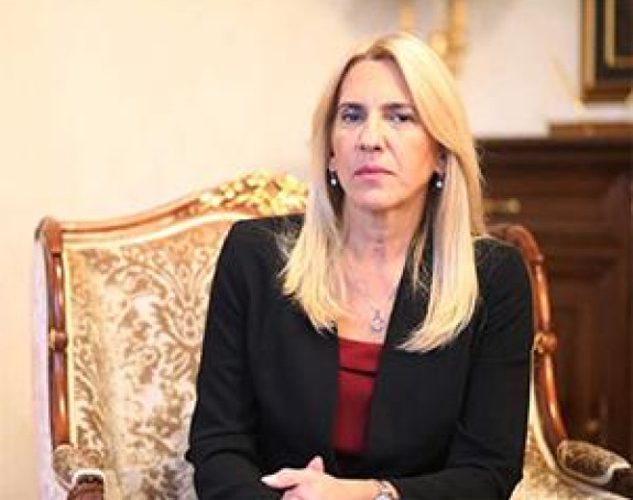 Cvijanovićeva ustala u odbranu šefa, drugi lažu