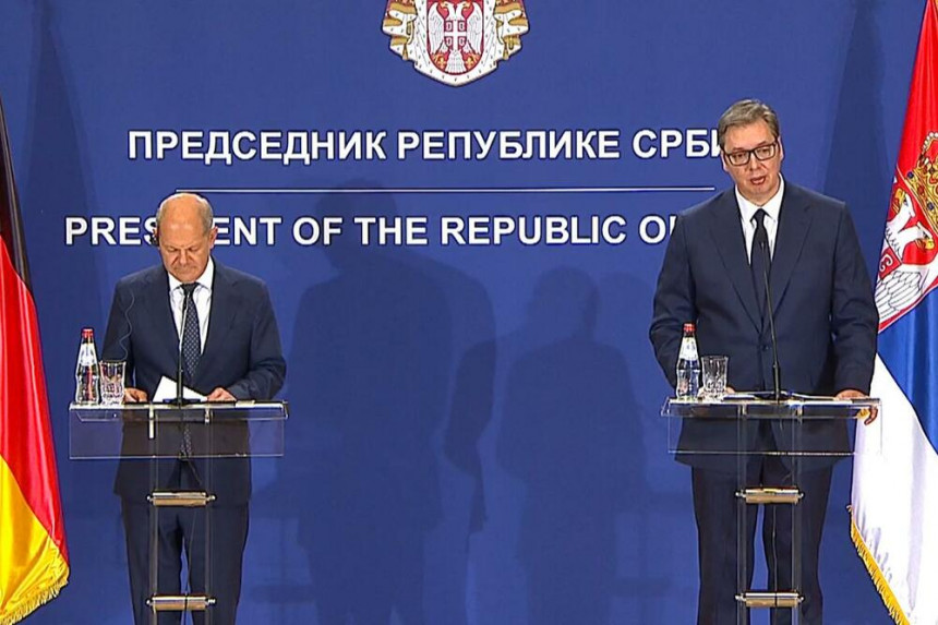 "Šolc tražio da se Srbija pridruži sankcijama Rusiji"
