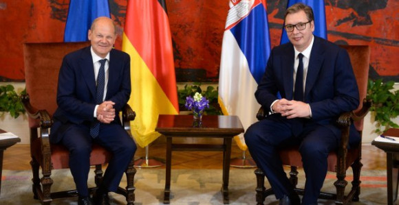 Ovo su oštre poruke koje su razmijenili Vučić i Šolc
