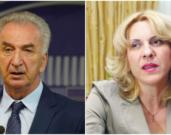 Šarović: Ne lažem i ne sluđujem narod kao što to radite vi