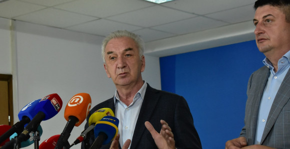 Šarović: Dodik je kapitulirao u Briselu, prihvatili su potpuno neprihvatljive stvari! (VIDEO)