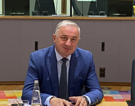 "Dodik, Đokić i Stevandić prihvatili agresiju na Ukrajinu, sankcije Rusiji i genocid u Srebrenici!"