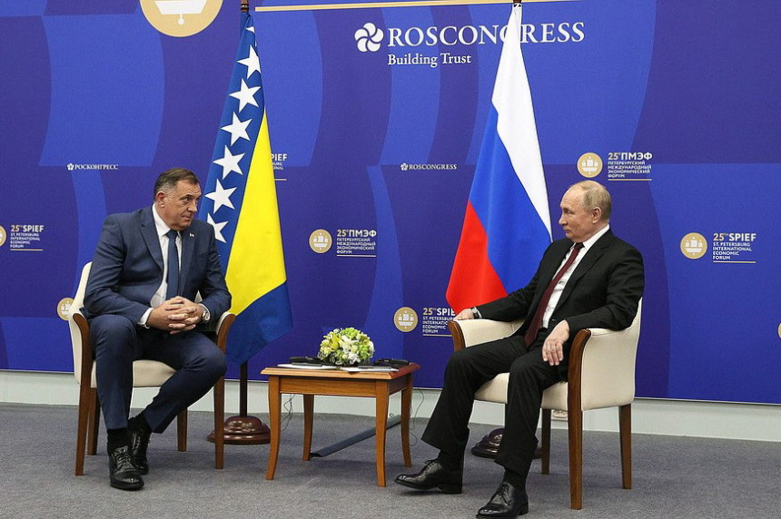 Putin: Poteškoće u odnosima sa BiH zbog sankcija Rusiji