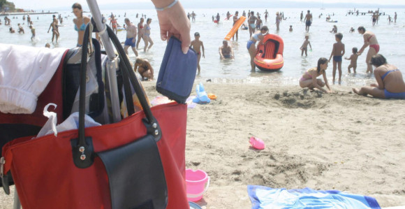 HR policija pozvala građane i turiste na oprez od krađe