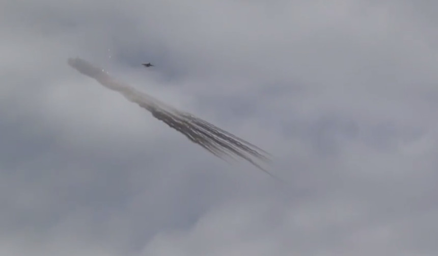 Zapalio se ruski avion prilikom pada, stradao pilot