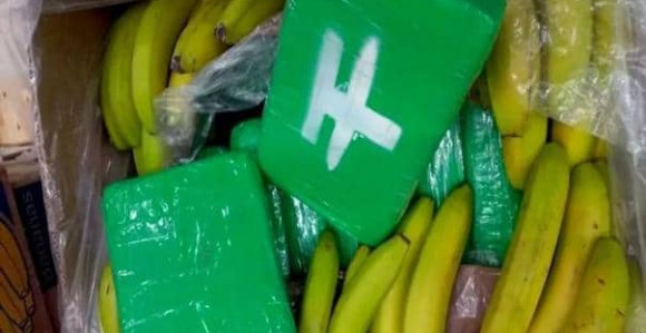 “Greškom isporučili” supermarketima kokain sa bananama!!