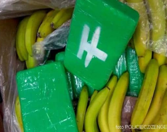 “Грешком испоручили” супермаркетима кокаин са бананама!!