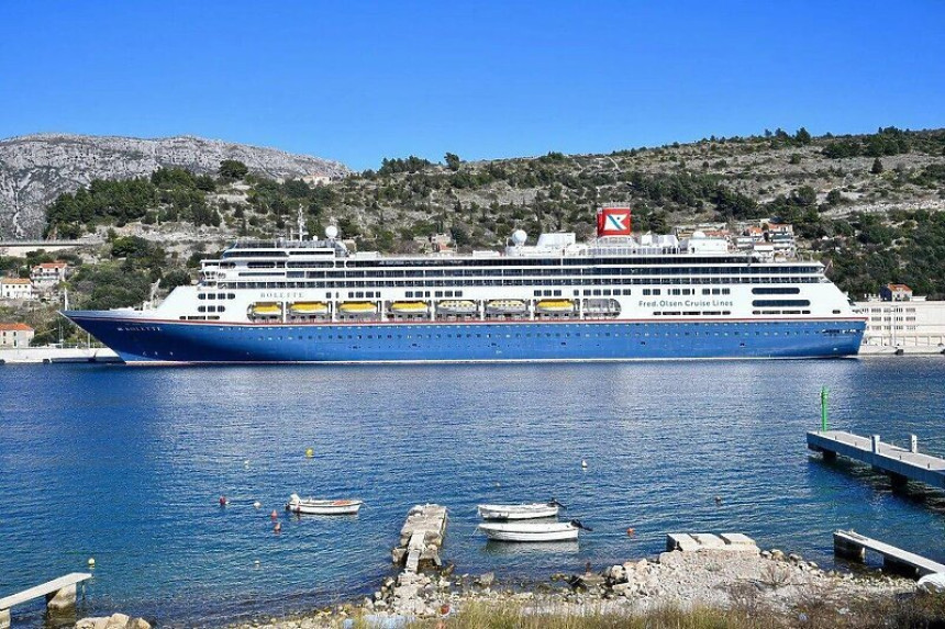 Najveći kruzer do sada uplovljava sutra u Neum