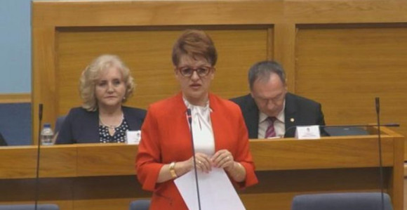 Zora Vidović tvrdi: Republika Srpska nije prezadužena