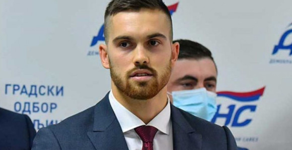 Jedan od rijetkih: Stanišić vratio mandat stranci