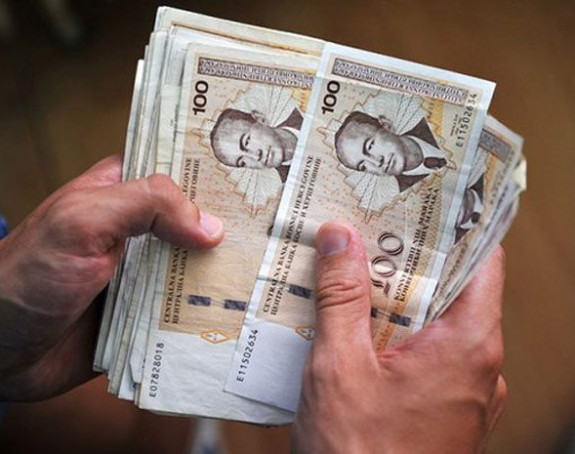 Pojedine banke počele naplaćivati i “brojanje” novca