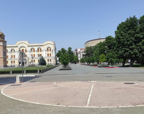 Бањалука пуста на плус 36 - Само ријетки на улицама